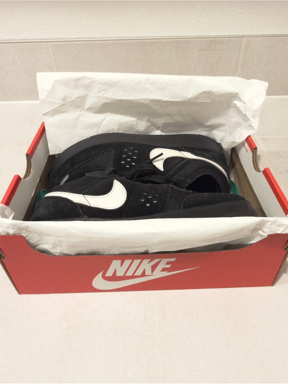 🖤 Nike C1TY Street Low Top Suede Sneaker Shoes (Youth/Men’s 7 or Women’s 8.5) - Picture 11 of 12